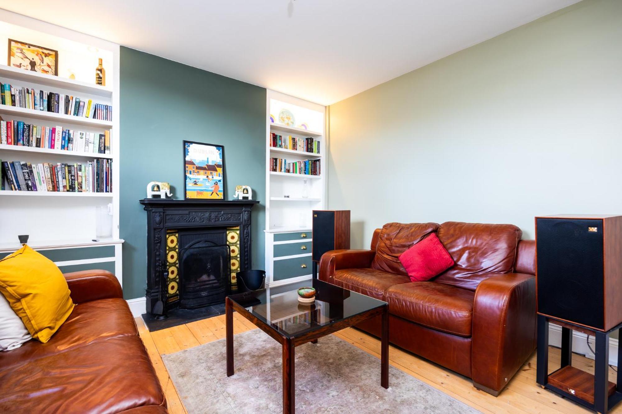 Charming Victorian 3Bd Townhouse With Free Parking Appartement Dublin Buitenkant foto